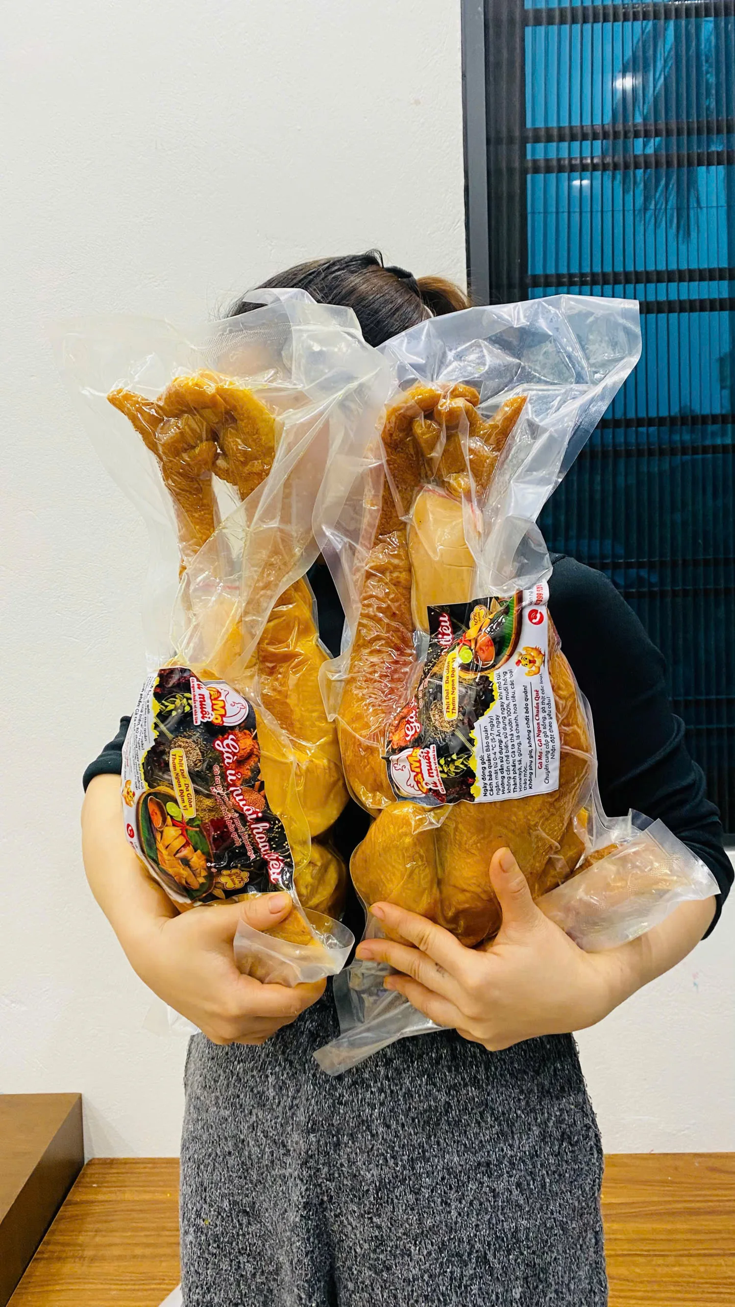 Gà ủ muối Gà Mơ hút chân không